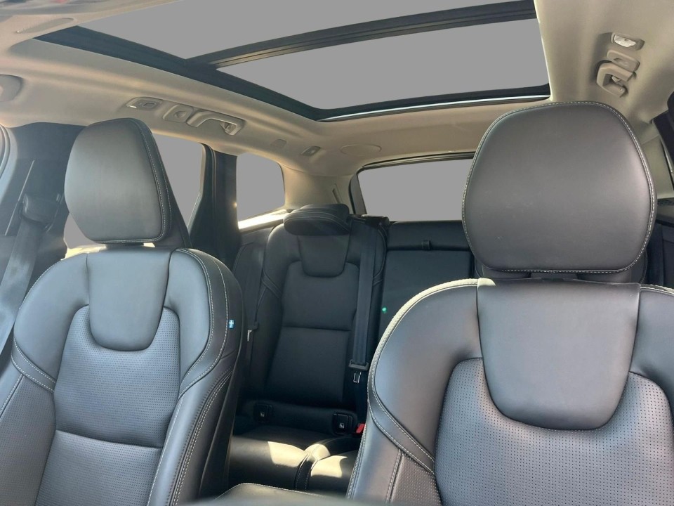 Volvo XC 60 T8 Recharge Inscription - foto 10