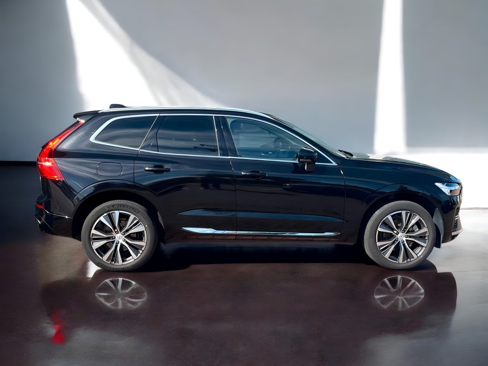 Volvo XC 60 T8 Recharge Inscription (2)