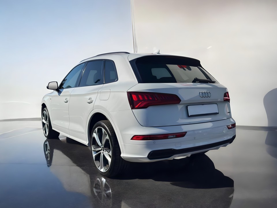 Audi Q5 50 TFSIe Quattro S-tronic (4)