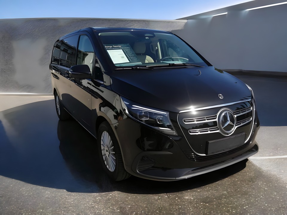 Mercedes-Benz EQV 300 (1)