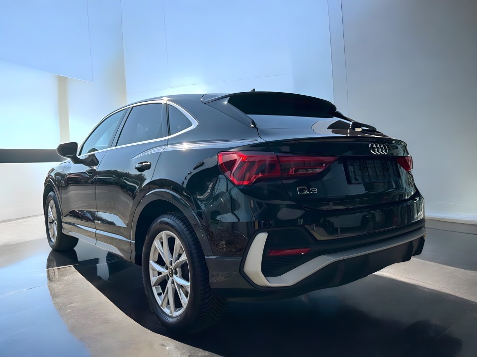 Audi Q3 35 TDI Sportback S-line (3)