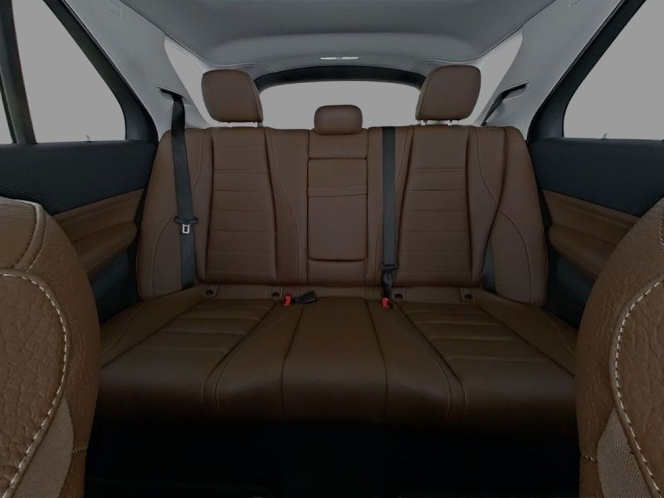 Mercedes-Benz GLE 450d 4MATIC (4)