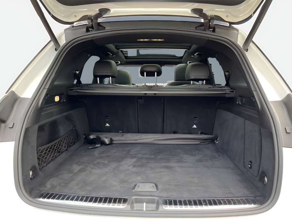 Mercedes-Benz GLE 400d AMG - foto 39