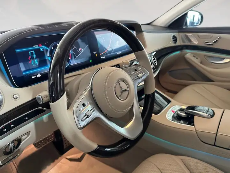 Mercedes-Benz S 400d 4Matic AMG Lim - foto 7