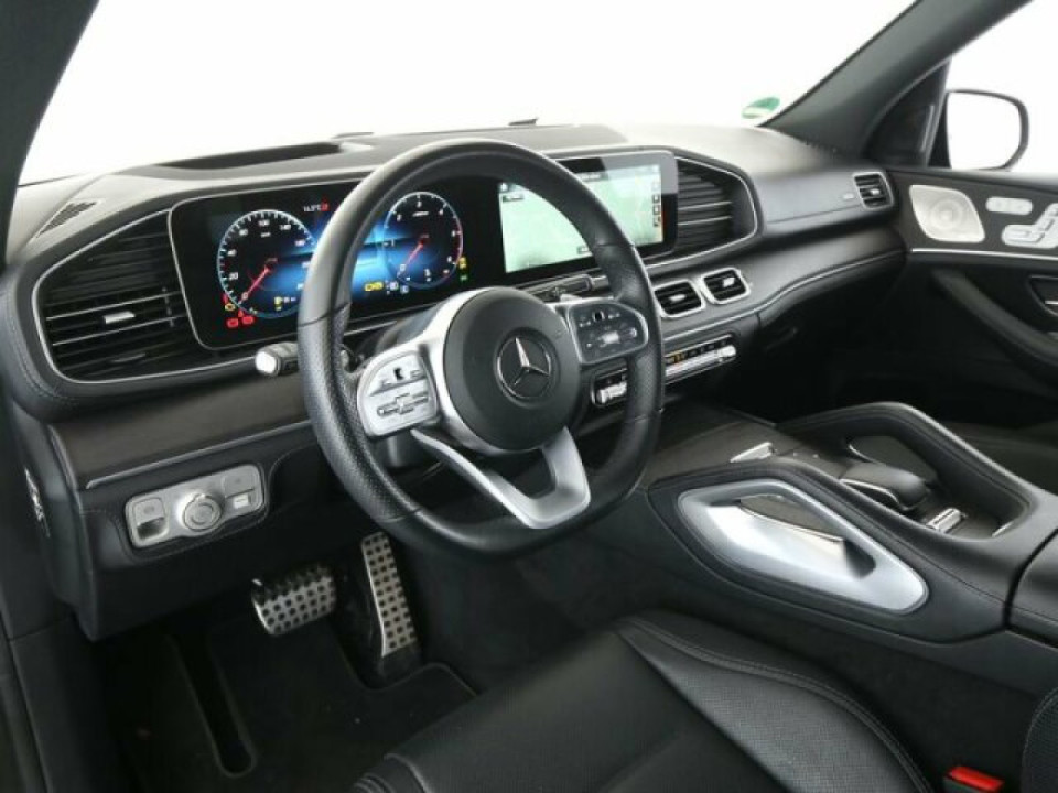 Mercedes-Benz GLE 400d 4Matic - foto 6