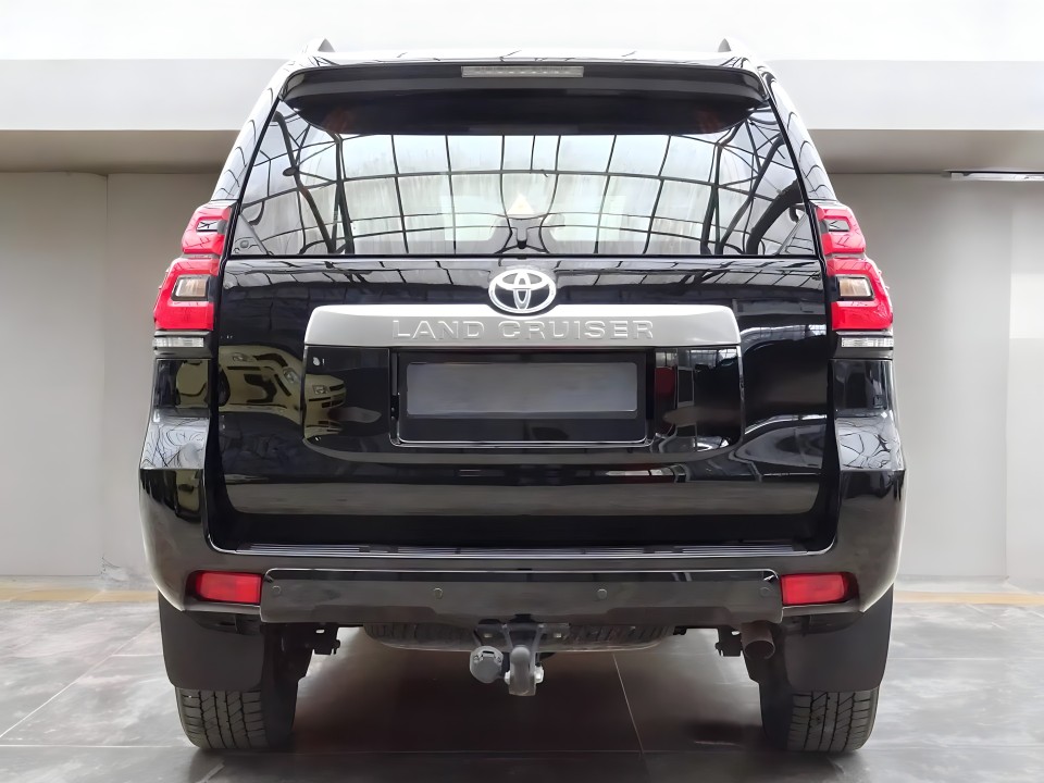 Toyota Land Cruiser Comfort (3)