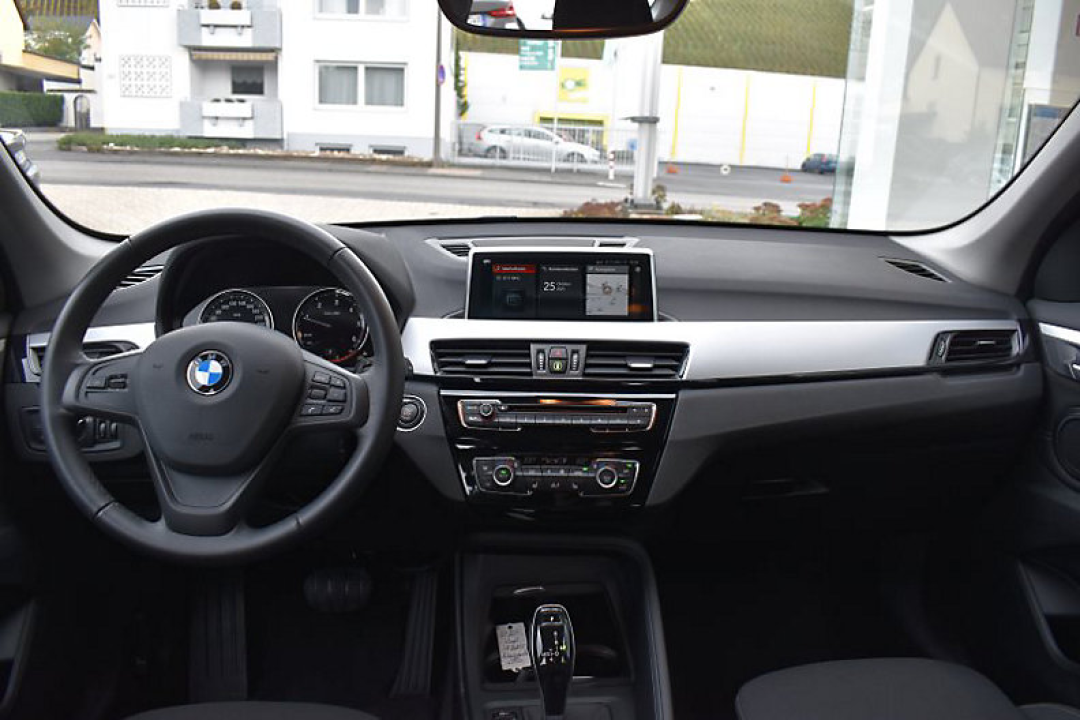 BMW X1 xDrive20d (5)