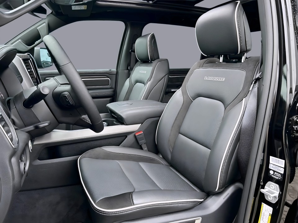 Dodge RAM 1500 - foto 12