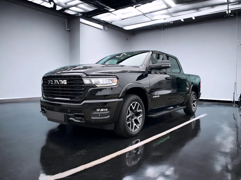 Dodge RAM 1500 - foto 10