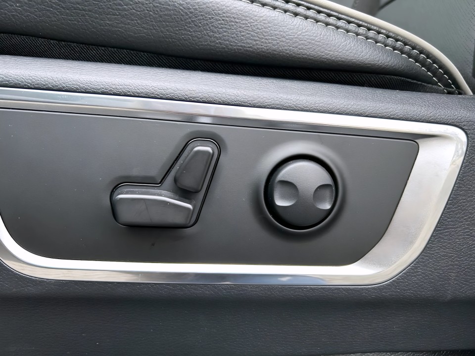 Dodge RAM 1500 - foto 28