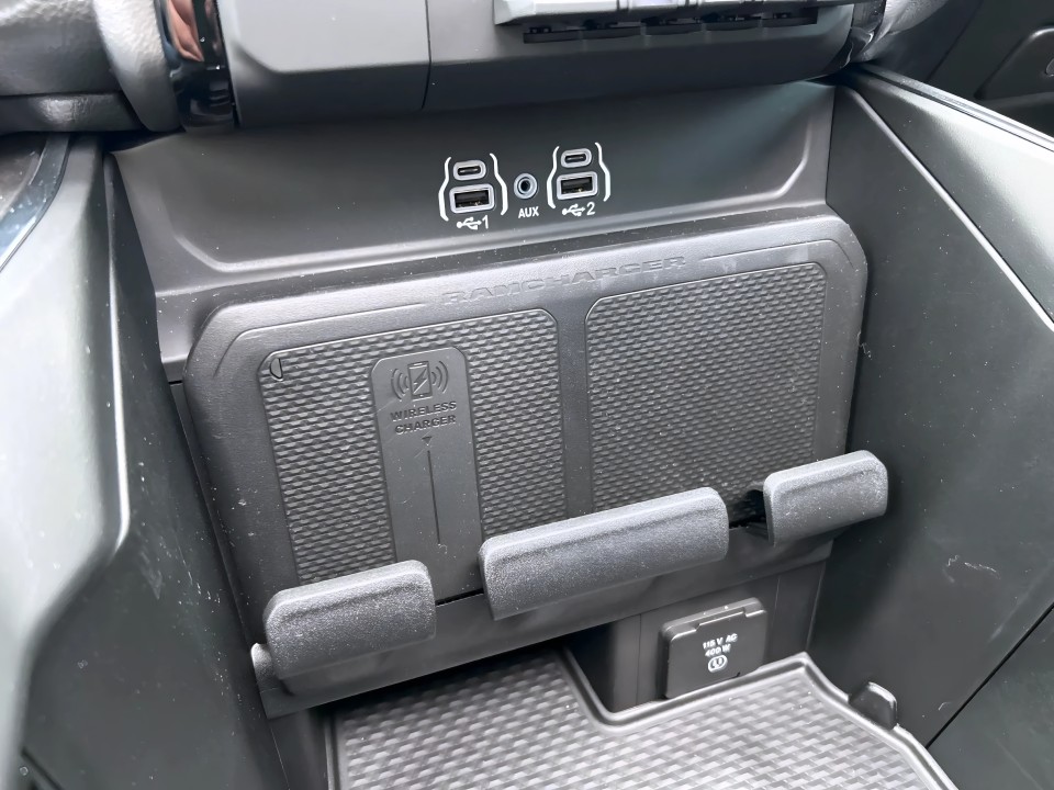 Dodge RAM 1500 - foto 30