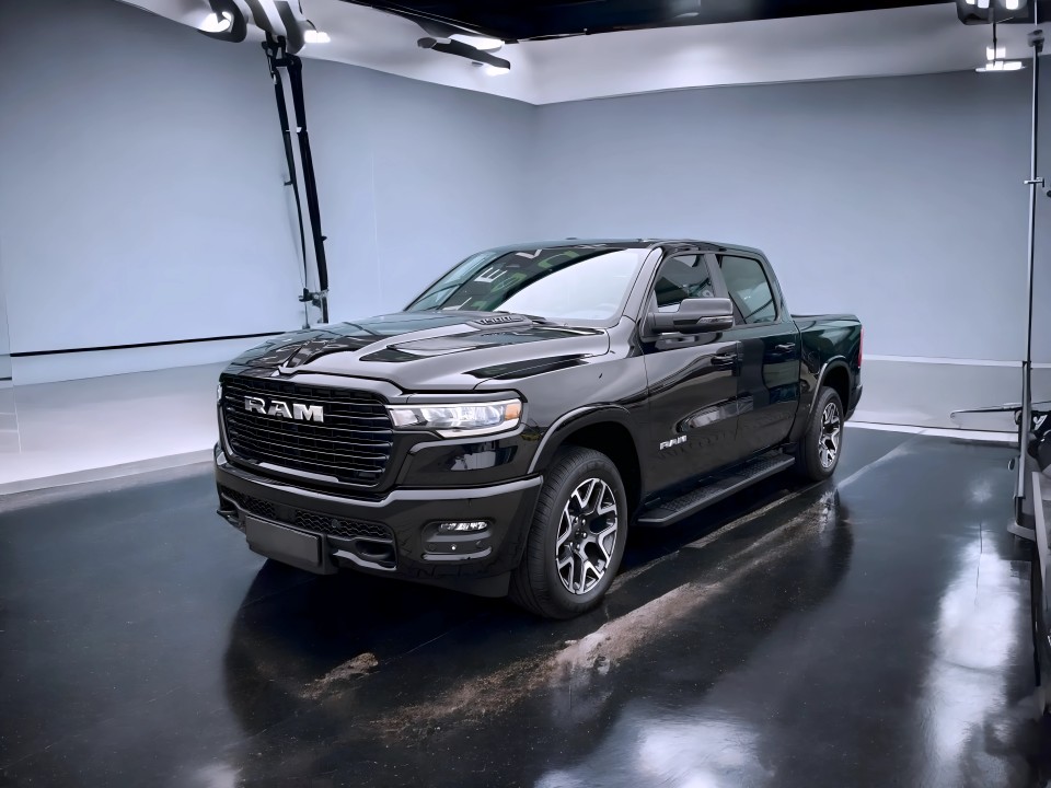 Dodge RAM 1500 - foto 11