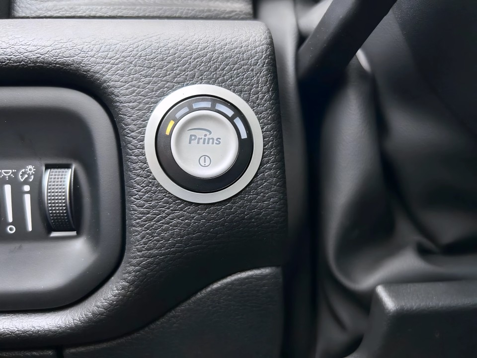 Dodge RAM 1500 - foto 18