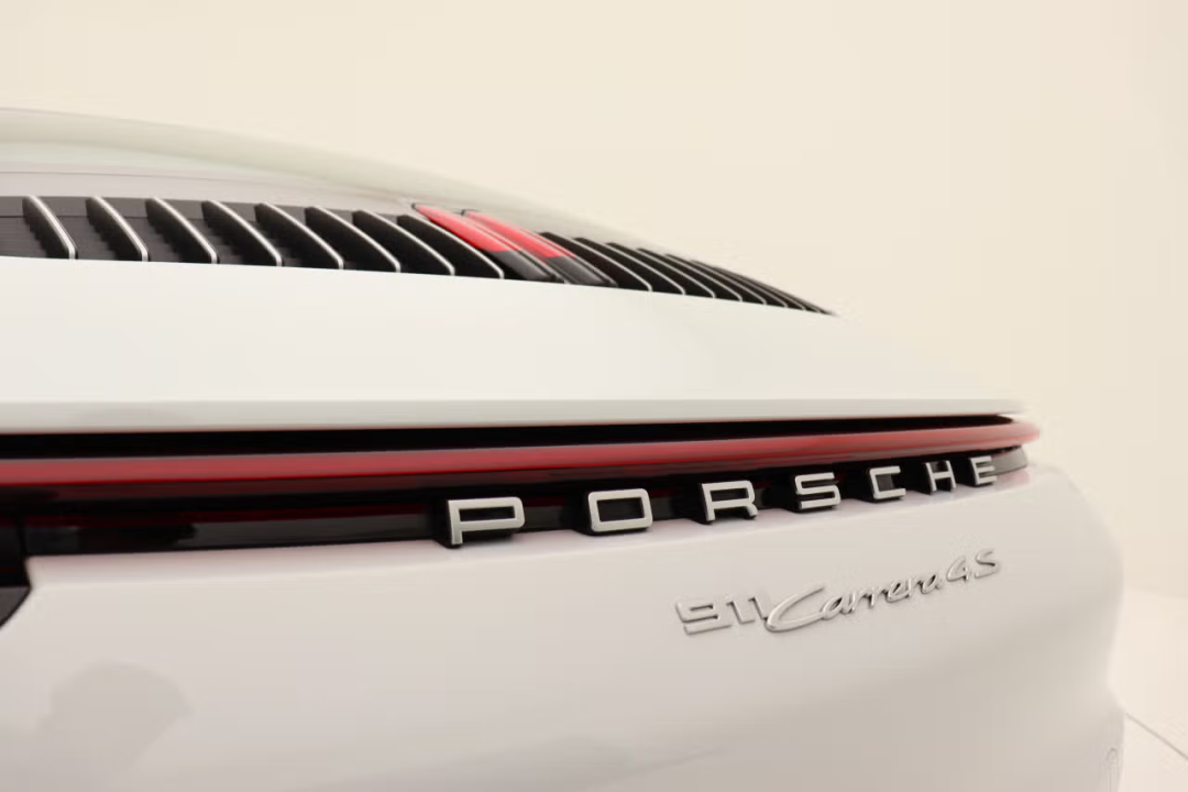 Porsche 911 Carrera 4S (992) - foto 24