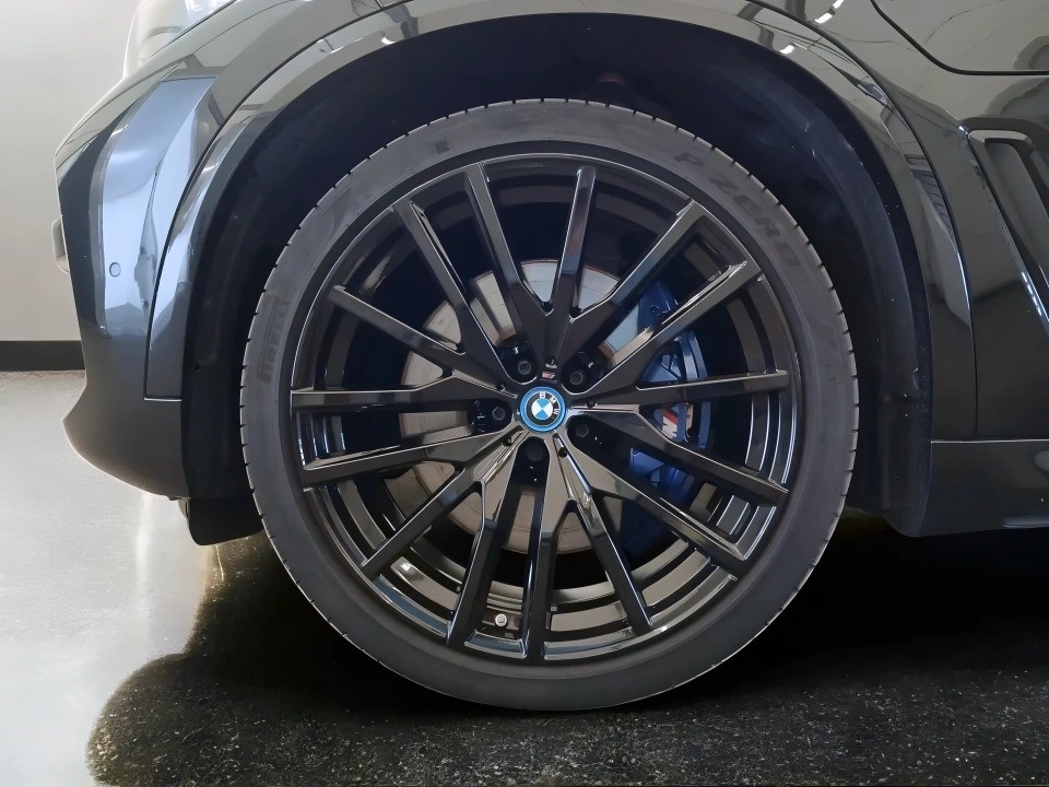 BMW X5 xDrive45e - foto 13