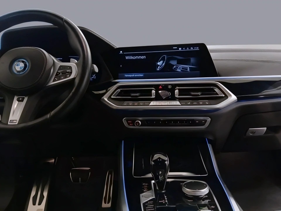 BMW X5 xDrive45e - foto 10