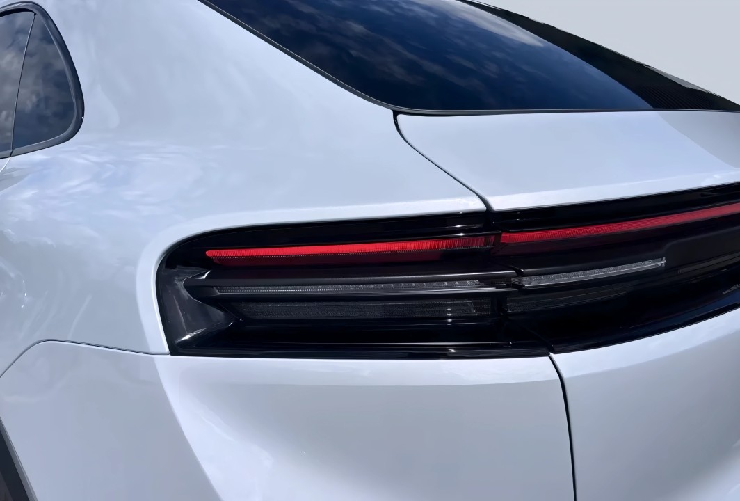 Porsche Macan - foto 23