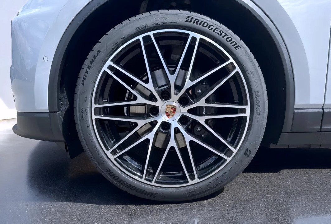 Porsche Macan - foto 27