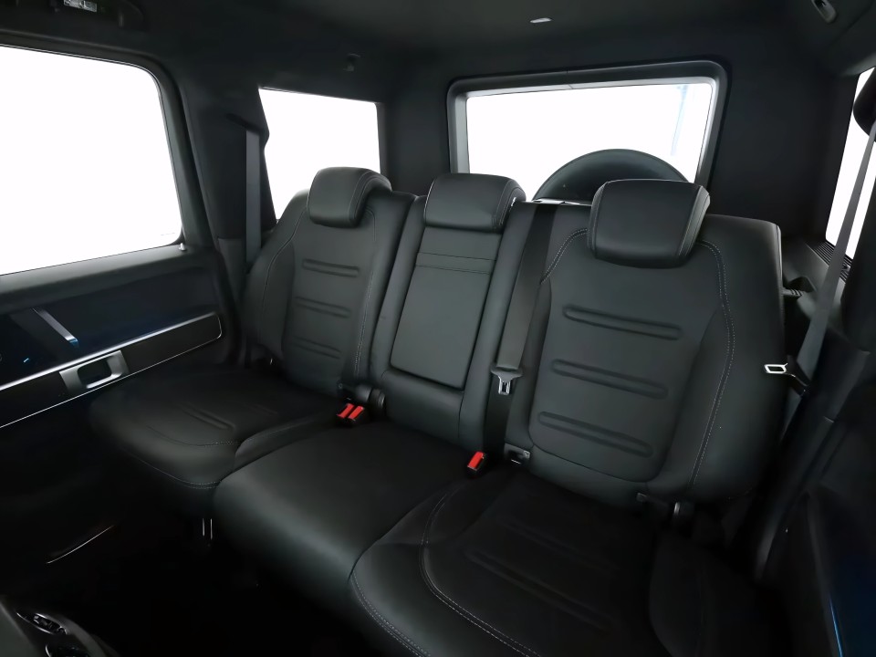 Mercedes-Benz G 400d AMG Line - foto 18