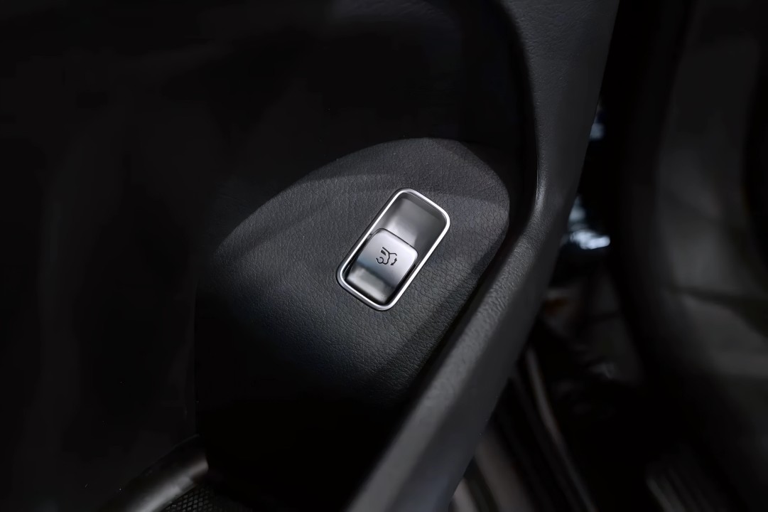 Mercedes-Benz GLE 350d 4MATIC AMG - foto 23