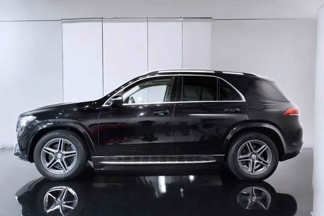 Mercedes-Benz GLE 350d 4MATIC AMG (5)