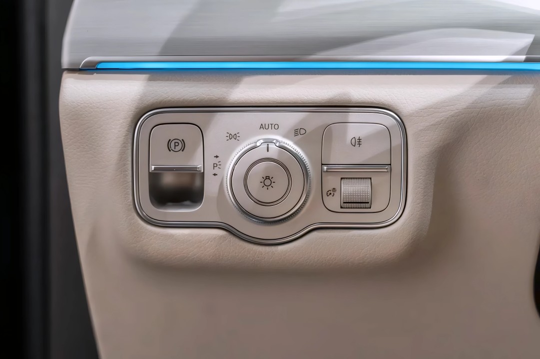 Mercedes-Benz GLE 350d 4MATIC AMG - foto 16