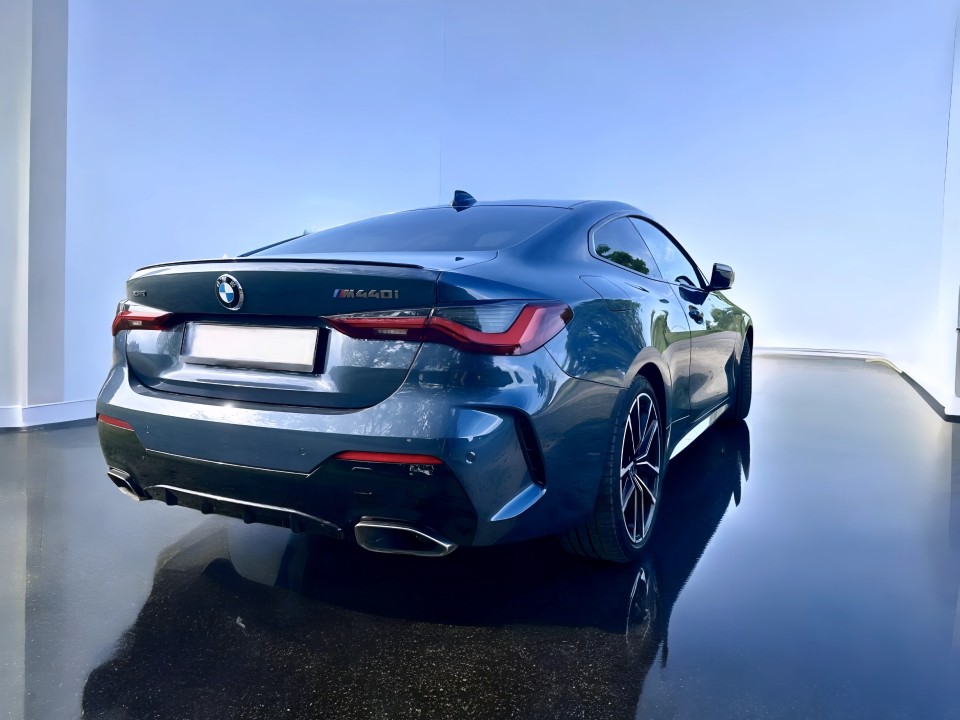 BMW Seria 4 M440i xDrive Coupe (3)