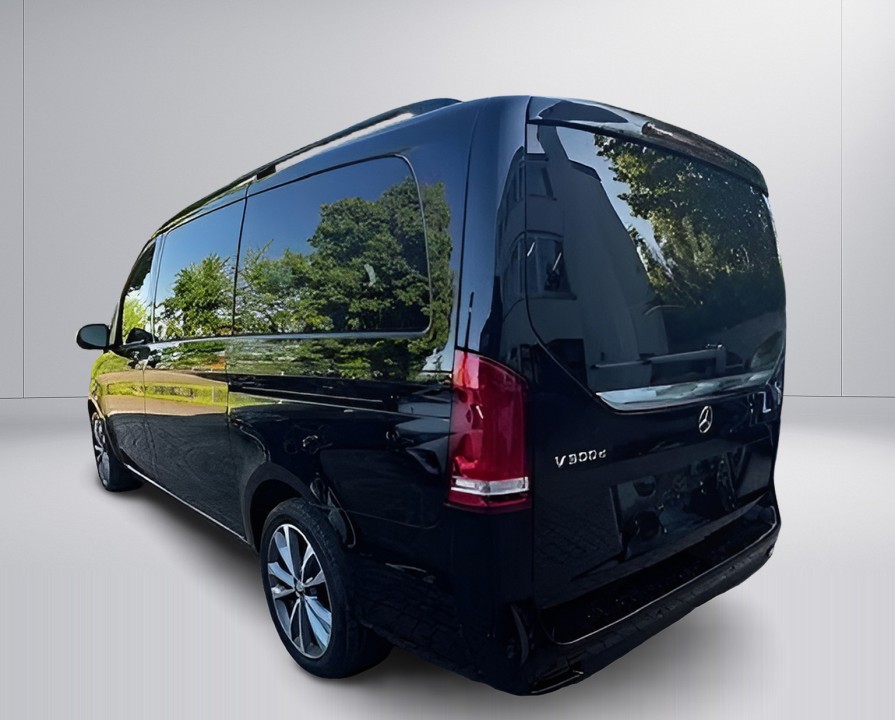 Mercedes-Benz V 300d (4)