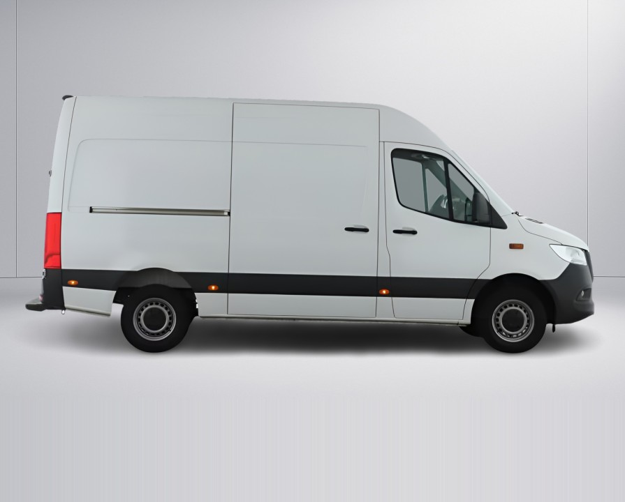 Mercedes-Benz Sprinter 317CDI L2H2 (2)