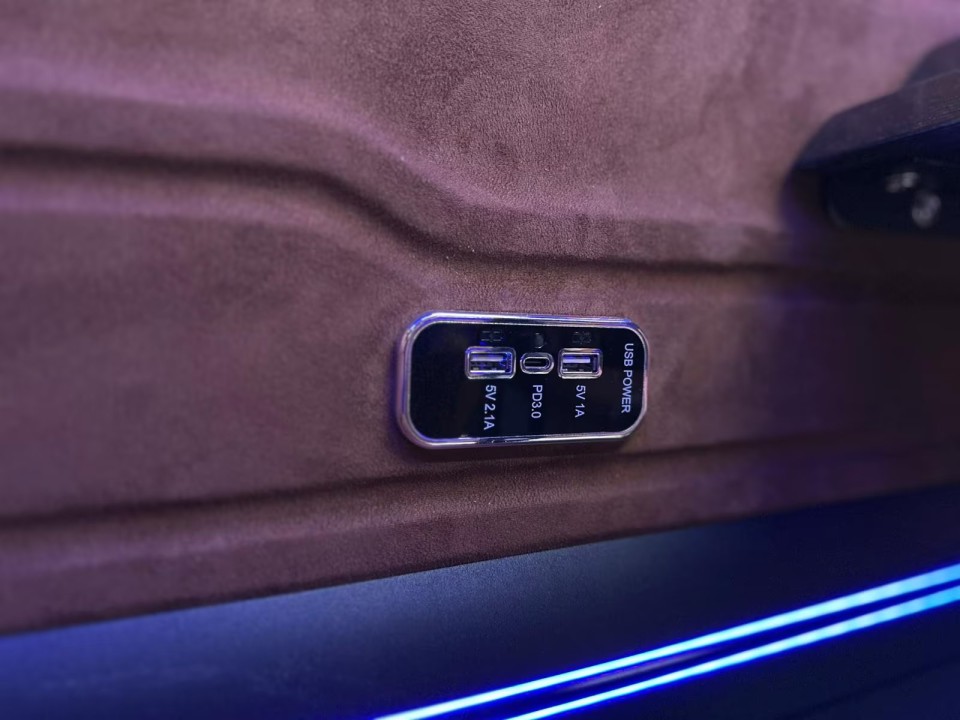 Mercedes-Benz Sprinter 519 VIP 17+1 - foto 34