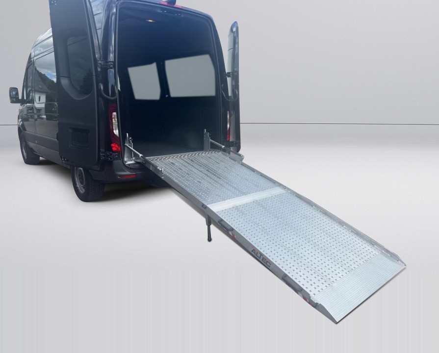 Mercedes-Benz Sprinter 319 CDI V6 L2H2 - foto 9