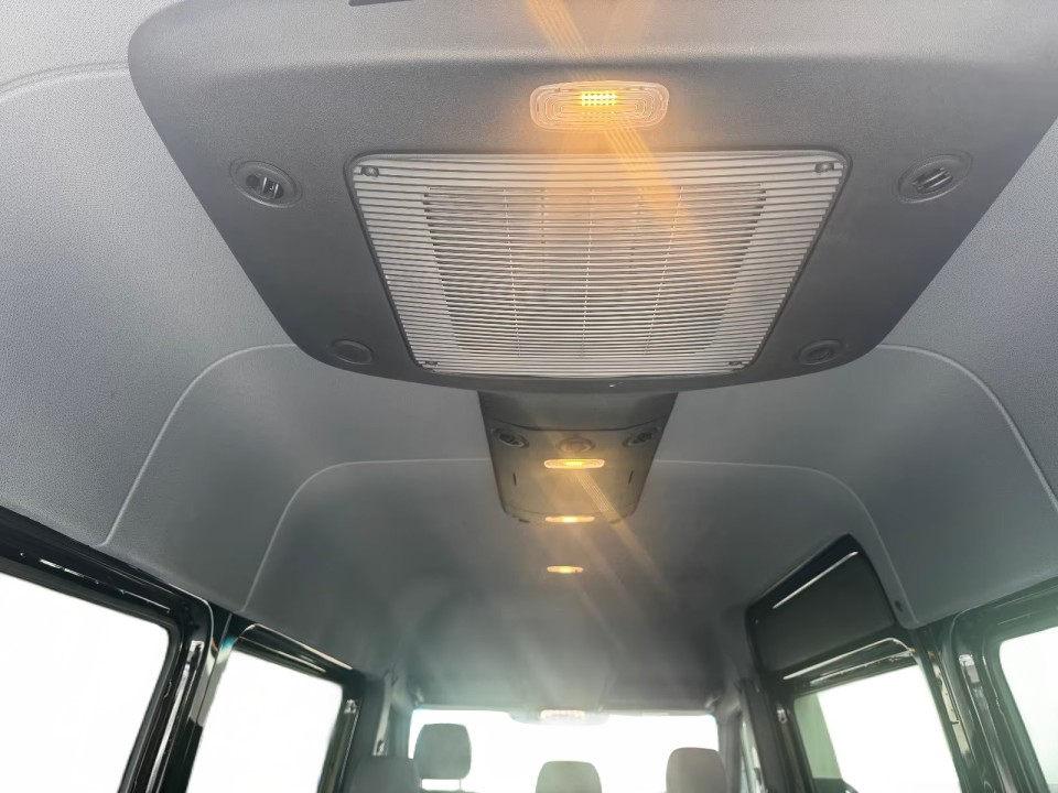 Mercedes-Benz Sprinter 319 CDI V6 L2H2 - foto 16