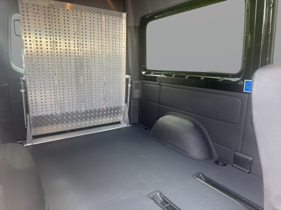 Mercedes-Benz Sprinter 319 CDI V6 L2H2 - foto 20