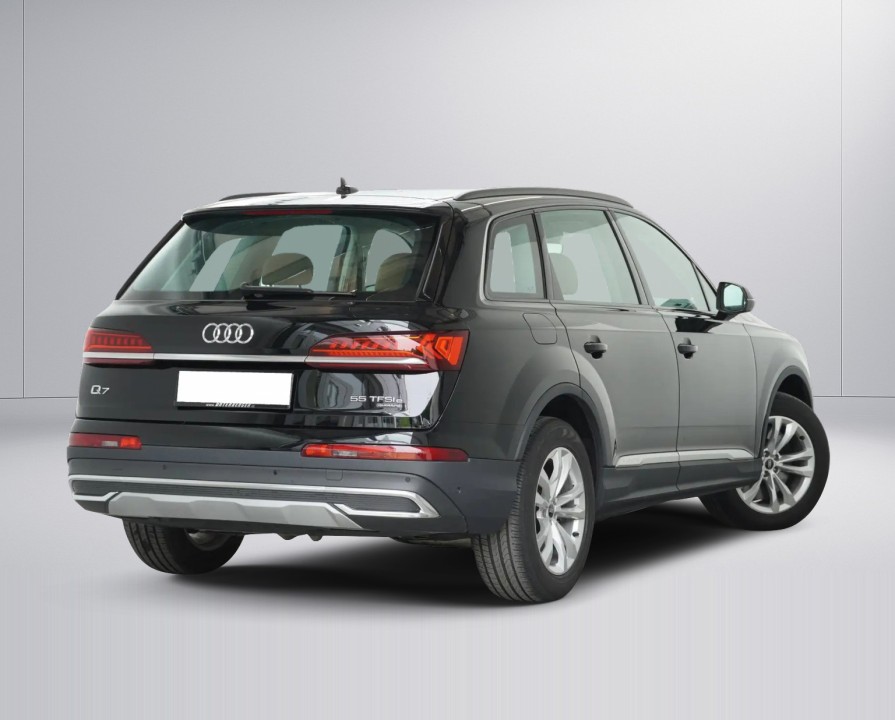 Audi Q7 55 TFSIe quattro (3)