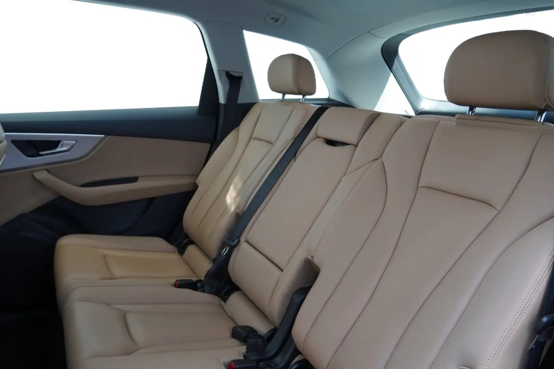 Audi Q7 55 TFSIe quattro - foto 6