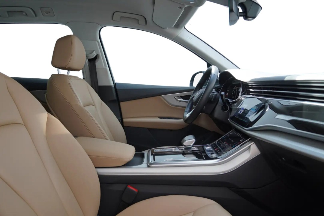 Audi Q7 55 TFSIe quattro - foto 7