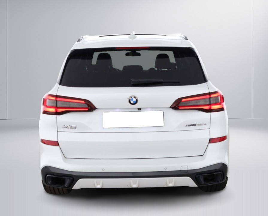 BMW X5 xDrive45e M-Sport (4)