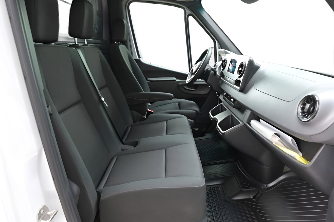 Mercedes-Benz Sprinter 319 CDI KA L2H2 - foto 10