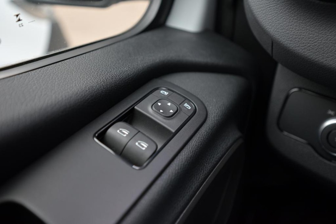 Mercedes-Benz Sprinter 319 CDI KA L2H2 - foto 15