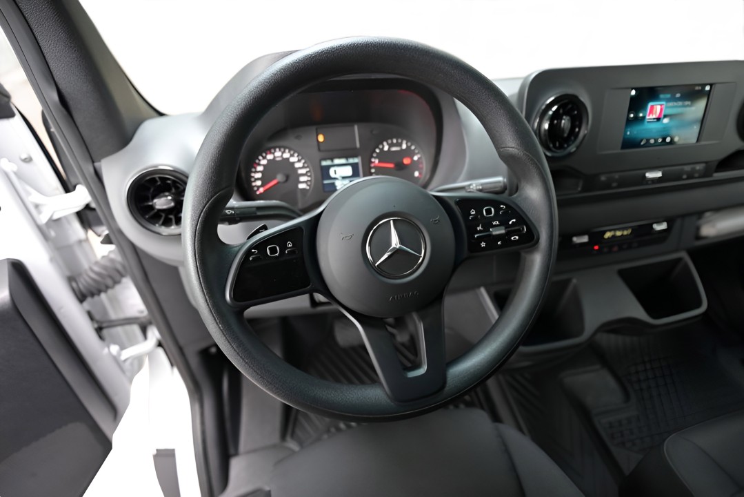 Mercedes-Benz Sprinter 319 CDI KA L2H2 - foto 12