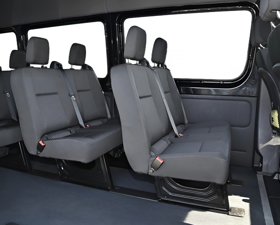 Mercedes-Benz Sprinter 317 CDI Tourer Lang (4)