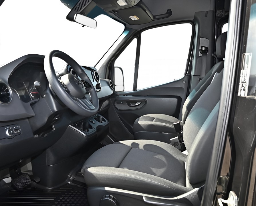 Mercedes-Benz Sprinter 317 CDI Tourer Lang (3)