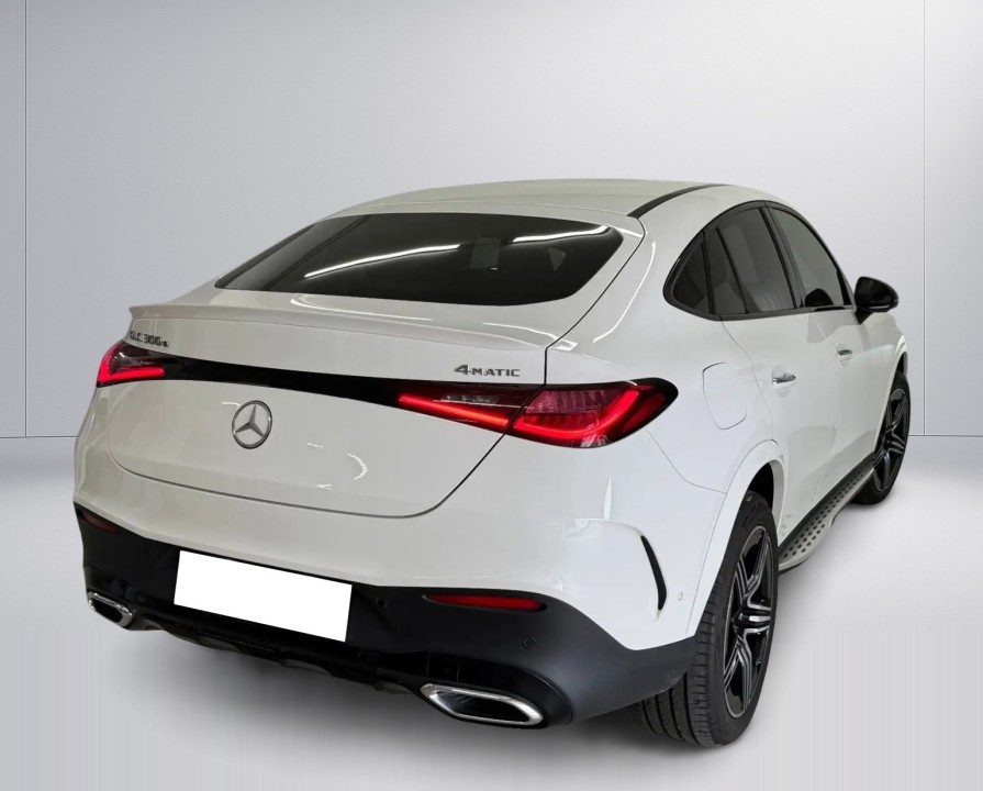 Mercedes-Benz GLC Coupe 300e 4MATIC AMG Line (2)