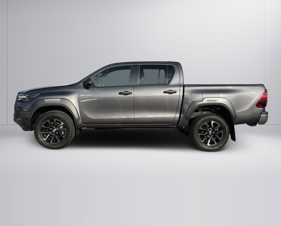 Toyota Hilux Double Cab Invincible - foto 6