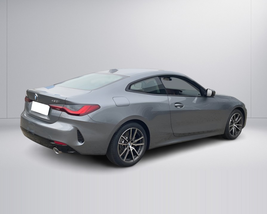 BMW Seria 4 430i xDrive Coupé (3)