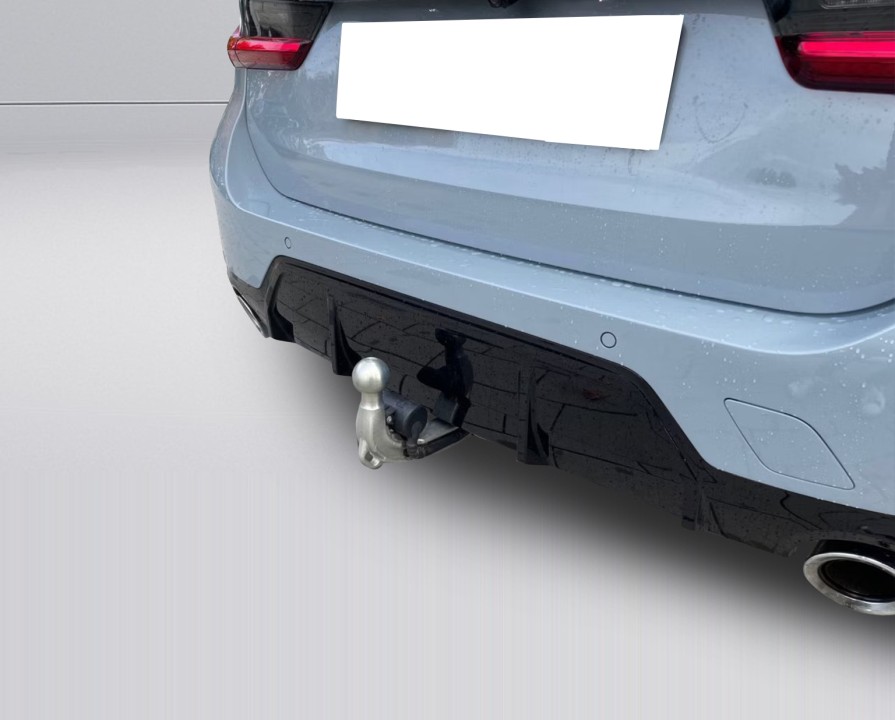 BMW Seria 3 330i xDrive Touring - foto 12