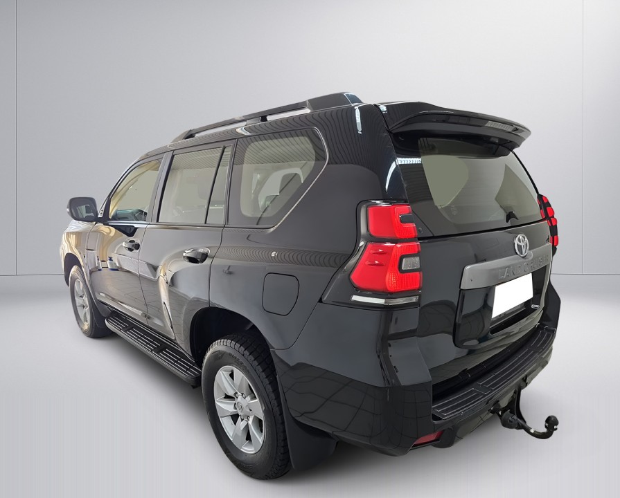 Toyota Land Cruiser (3)