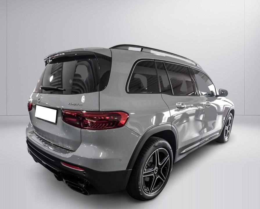 Mercedes-Benz GLB 200d 4MATIC AMG (3)