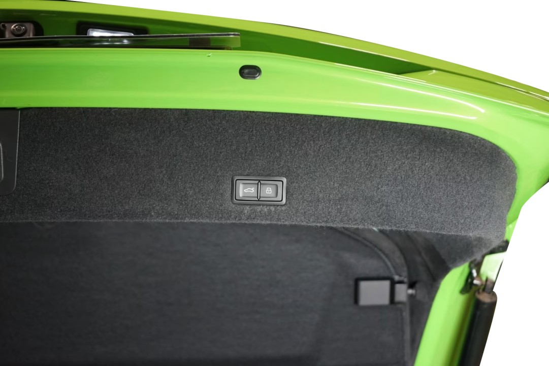 Lamborghini Urus S - foto 33