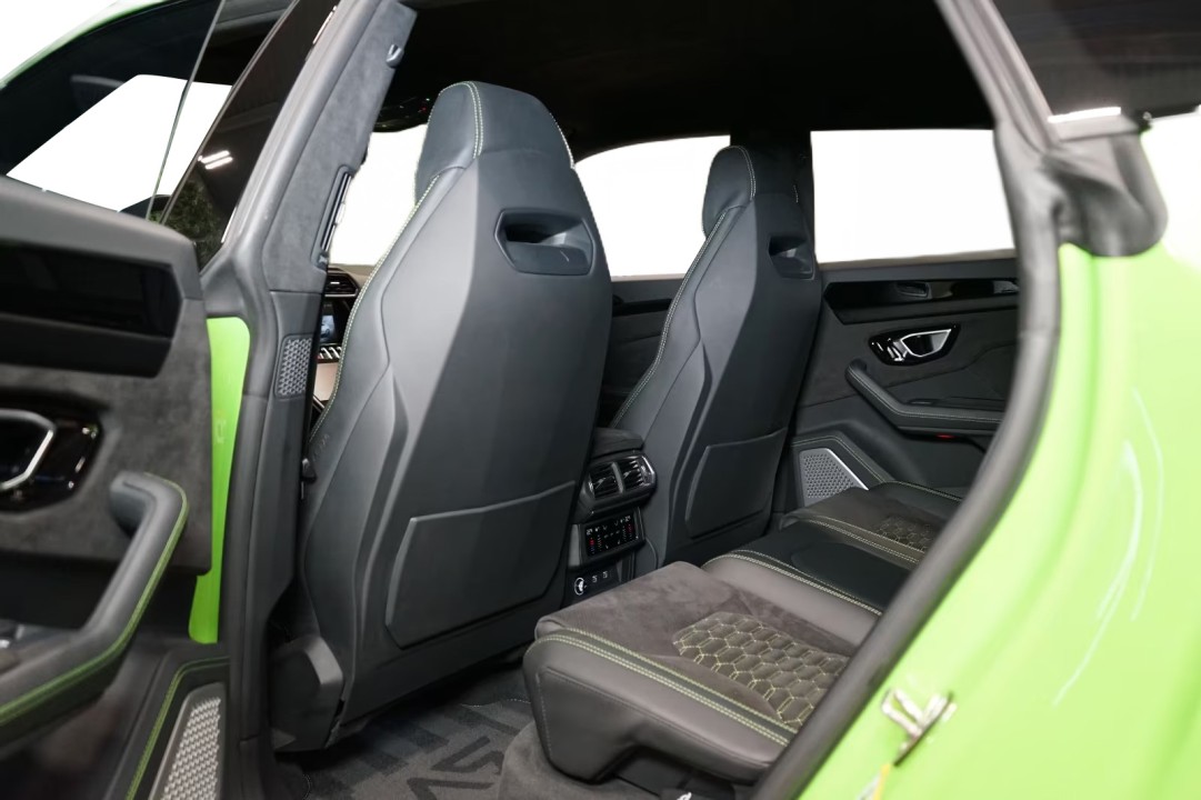 Lamborghini Urus S - foto 12